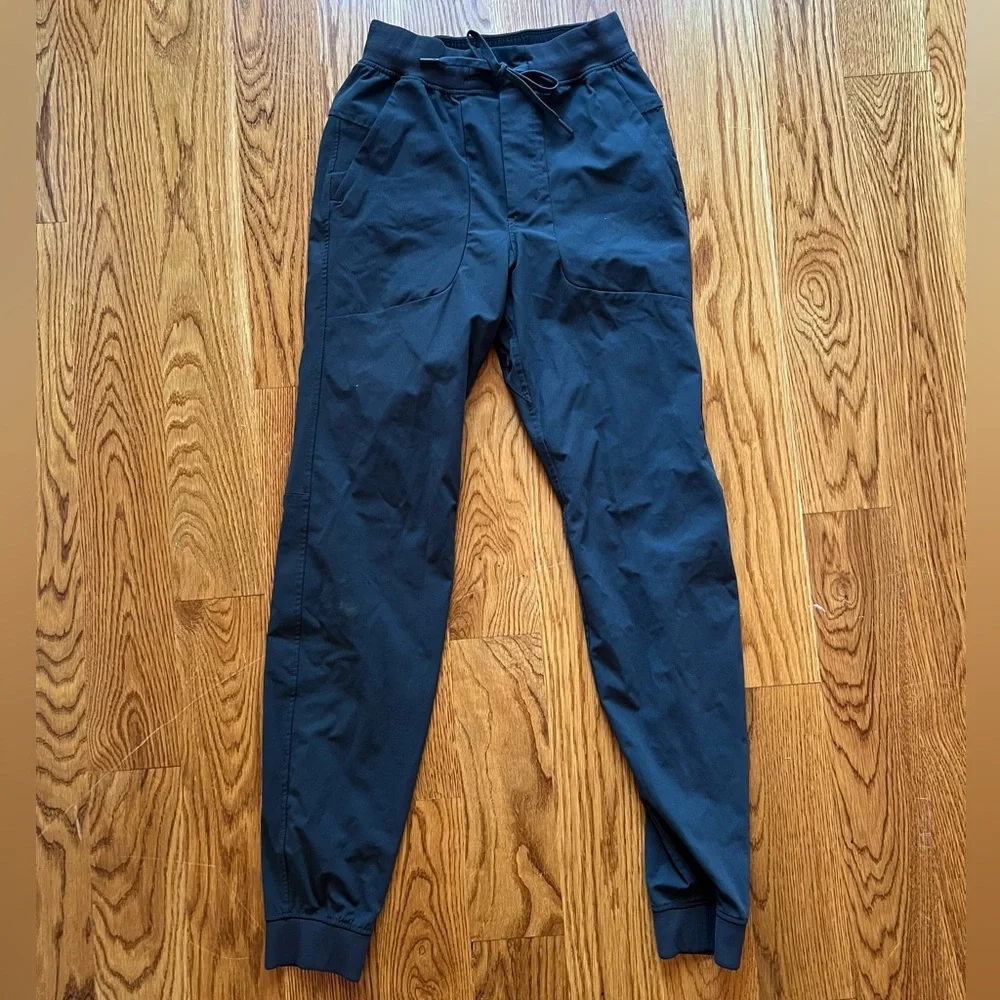 lululemon abc Joggers (navy)